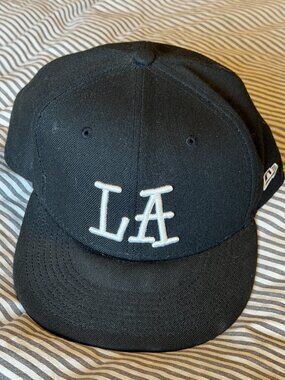 Stussy New Era L.A. 7 3/4 Fitted Cap in Black